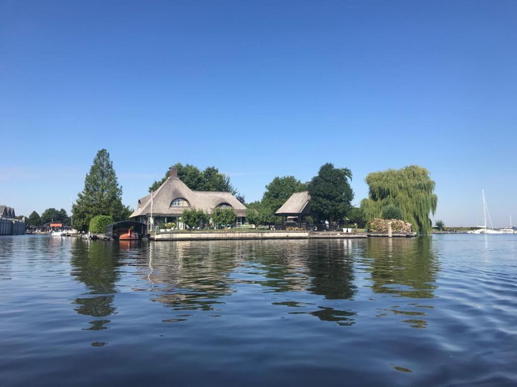 Beach House Giethoorn Wanneperveen Exterior photo